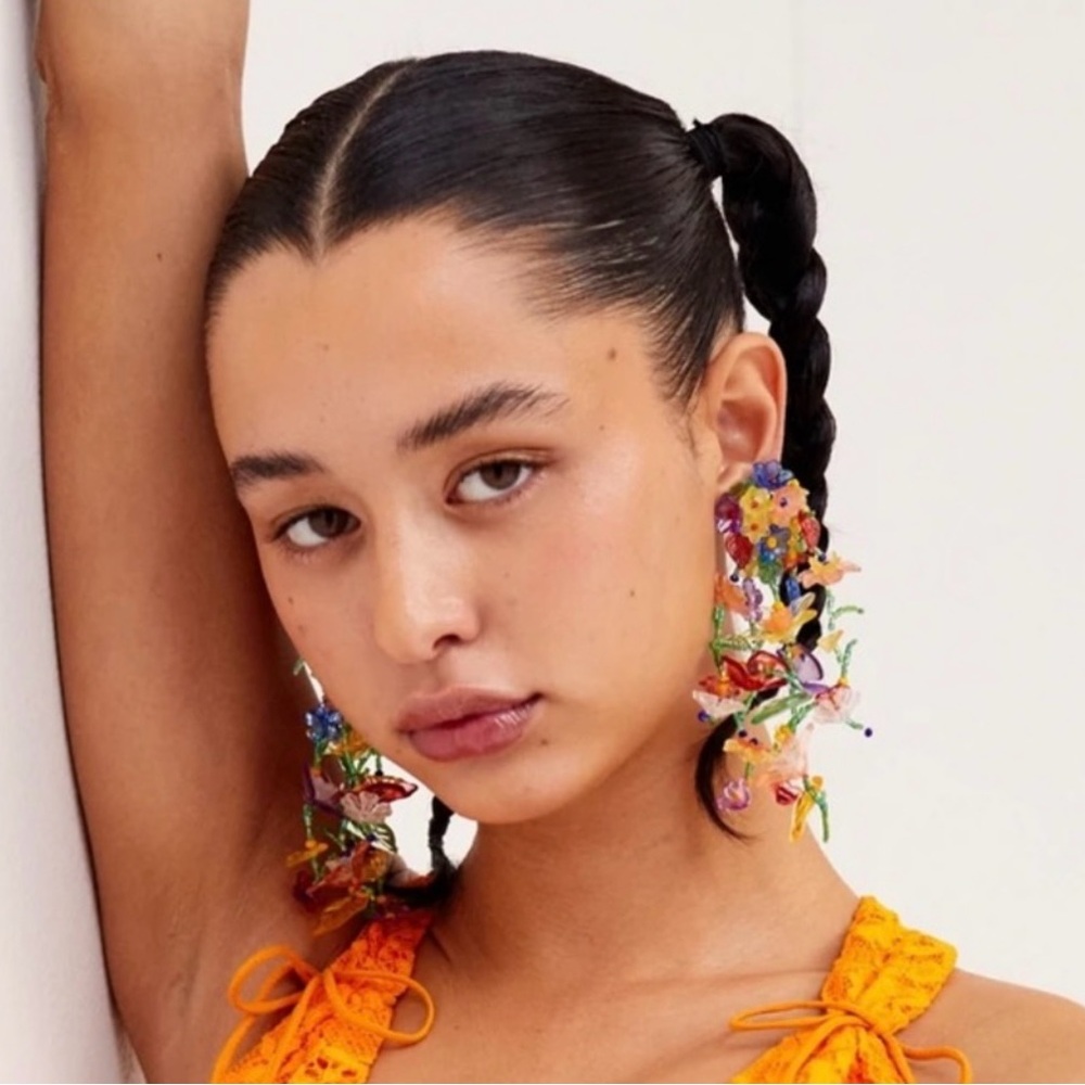Elegant Flower Drop Earrings